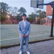 Alumno de segundo de bachillerato capacitado para enseñar a alumnos de nivel hasta la ESO